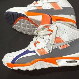 Nike air trainers size 1.5